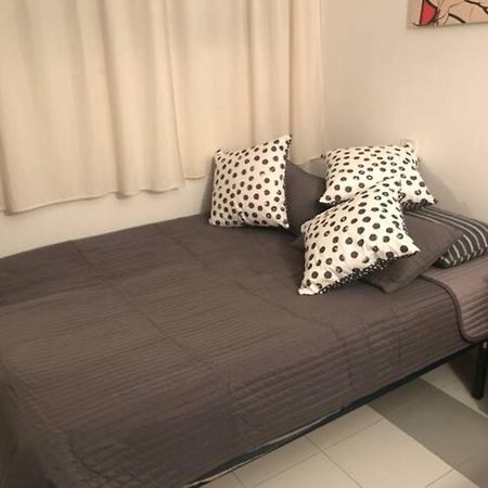 Apartamento centrico y con piscina a 5 min. playa Salou Exterior foto