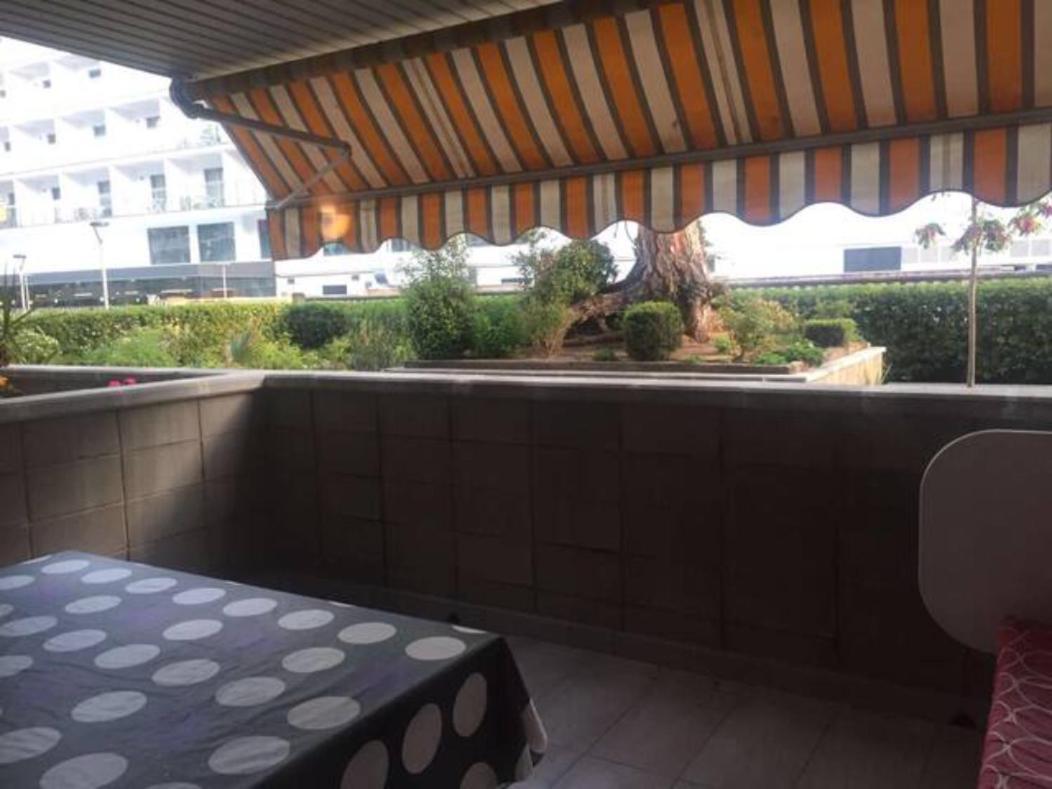 Apartamento centrico y con piscina a 5 min. playa Salou Exterior foto